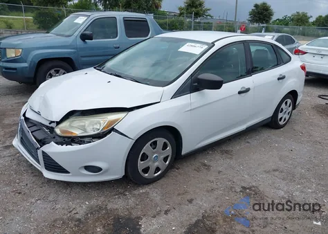 2012 Ford Focus S from USA, damaged, VIN 1FAHP3E26CL219919
